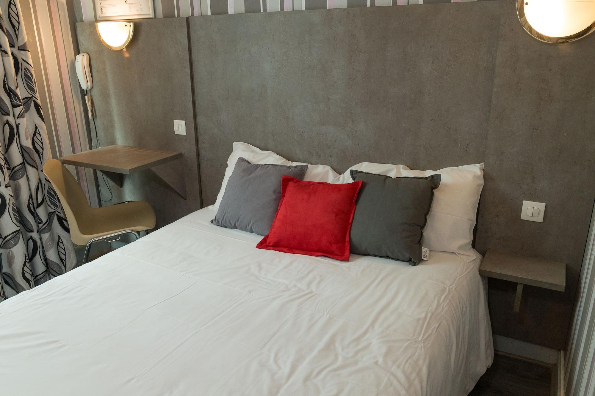 Panam Hotel Paris Gambetta- Place Gambetta-Mairie Du 20 Emme Kültér fotó