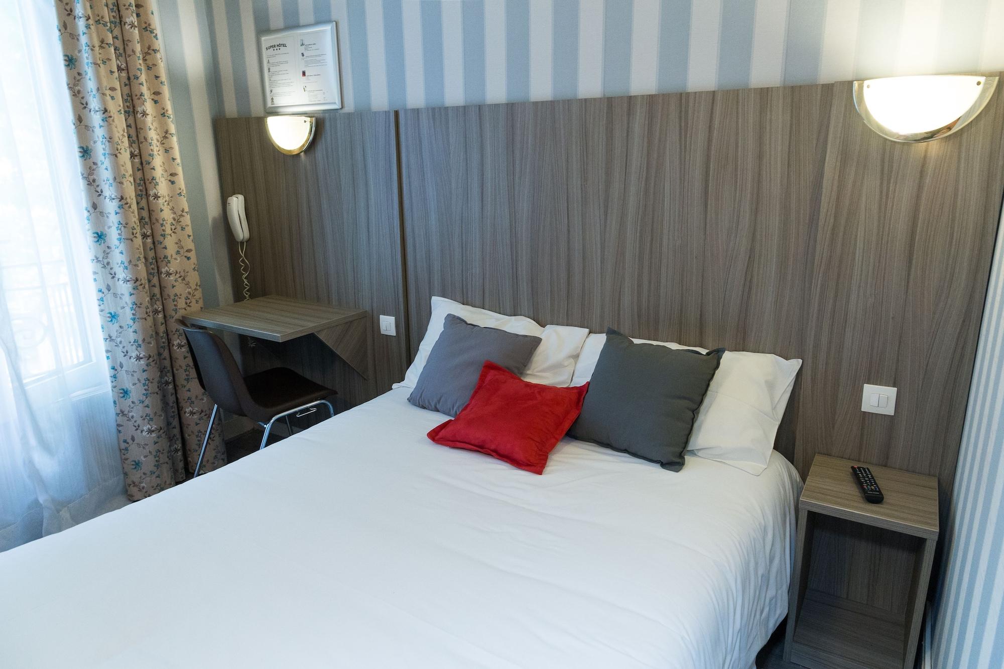 Panam Hotel Paris Gambetta- Place Gambetta-Mairie Du 20 Emme Kültér fotó
