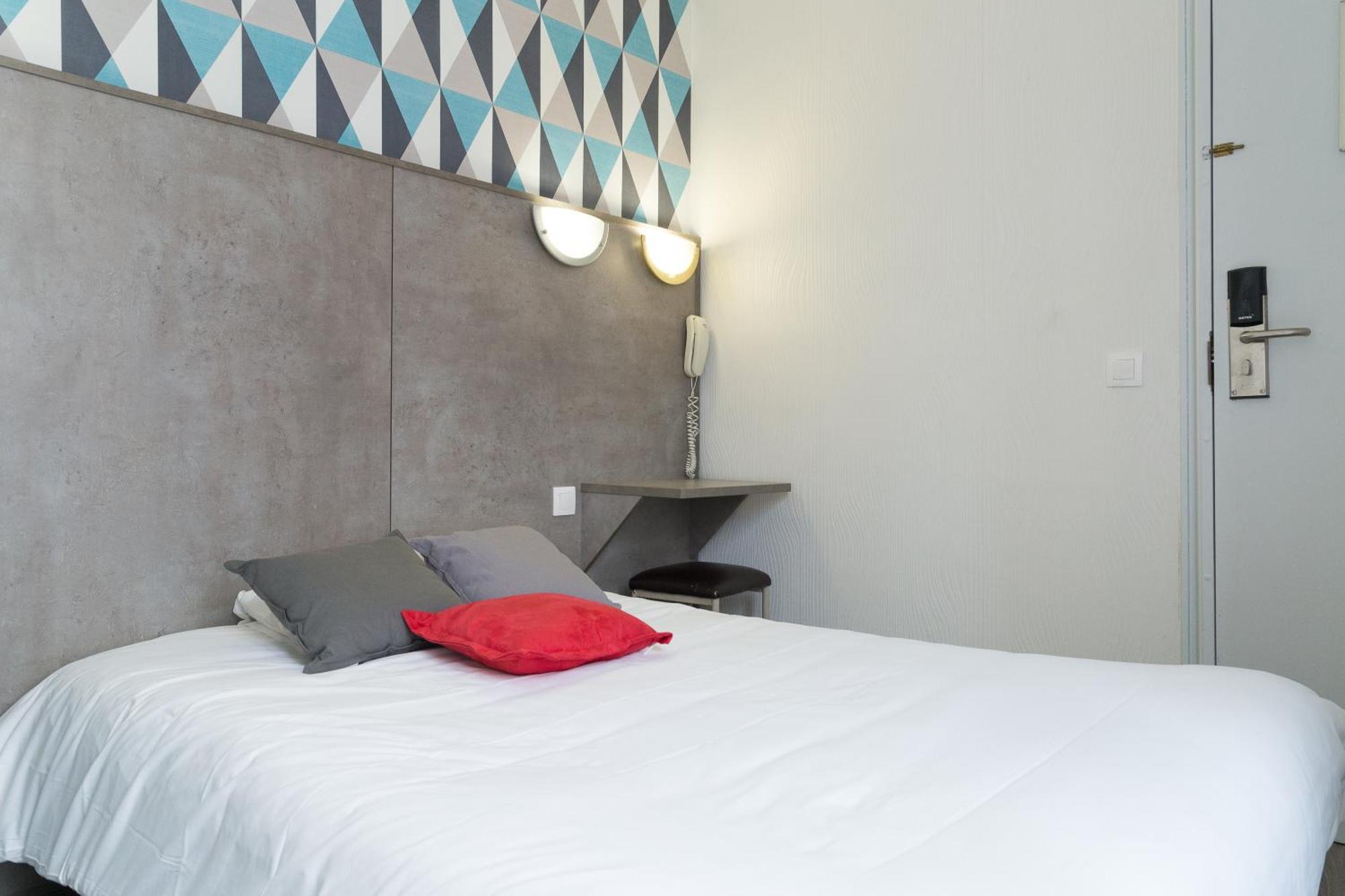 Panam Hotel Paris Gambetta- Place Gambetta-Mairie Du 20 Emme Kültér fotó