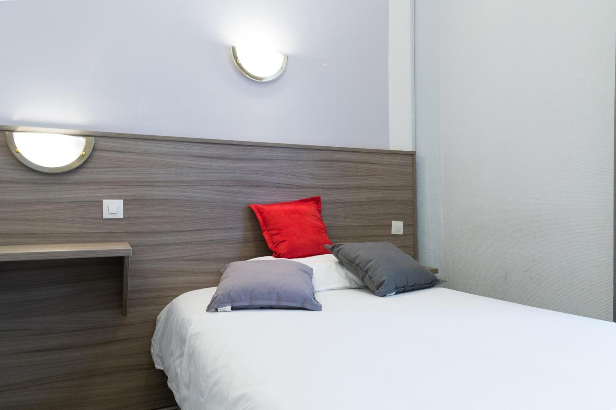 Panam Hotel Paris Gambetta- Place Gambetta-Mairie Du 20 Emme Kültér fotó